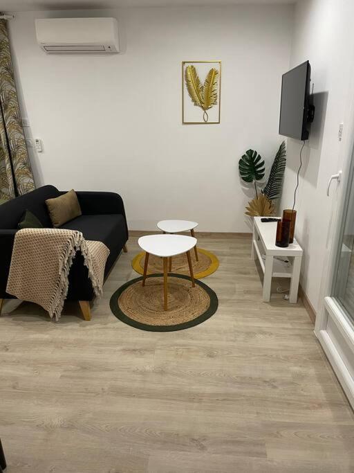 27m² Sur La Cote Pavee Avec Parking Prive Appartement